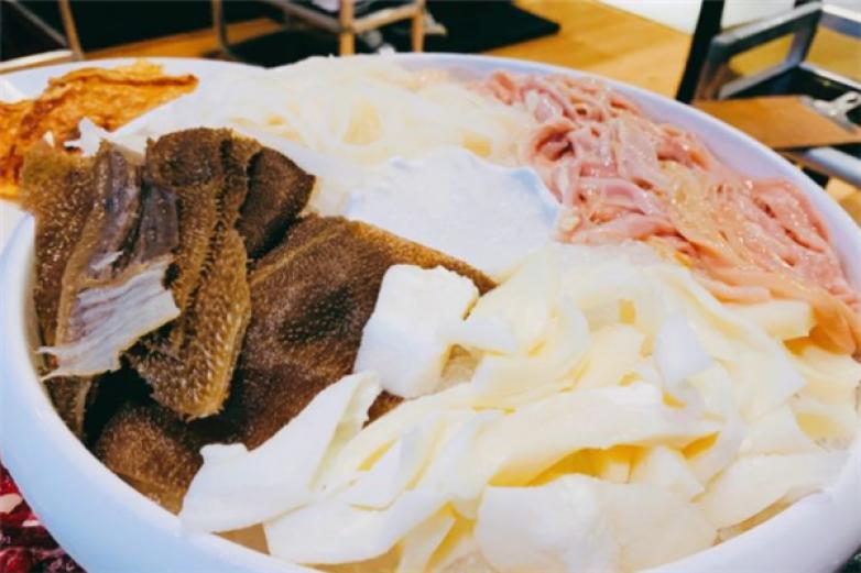 纵庭潮汕牛肉王火锅